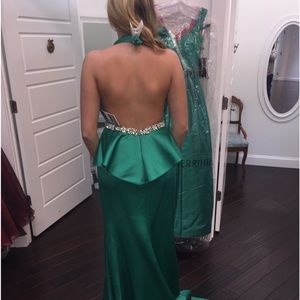 Jovani size 4 emerald prom dress pageant